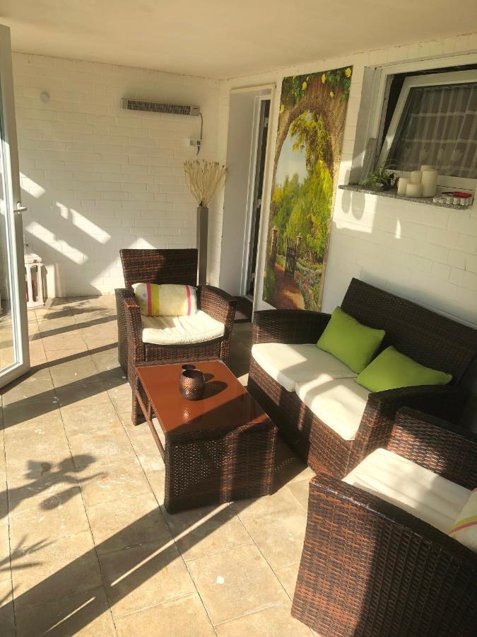 Ferienwohnung Apartment Dettum Mit Eigenem Bad, Kochnische Und Wintergarten Zewnętrze zdjęcie