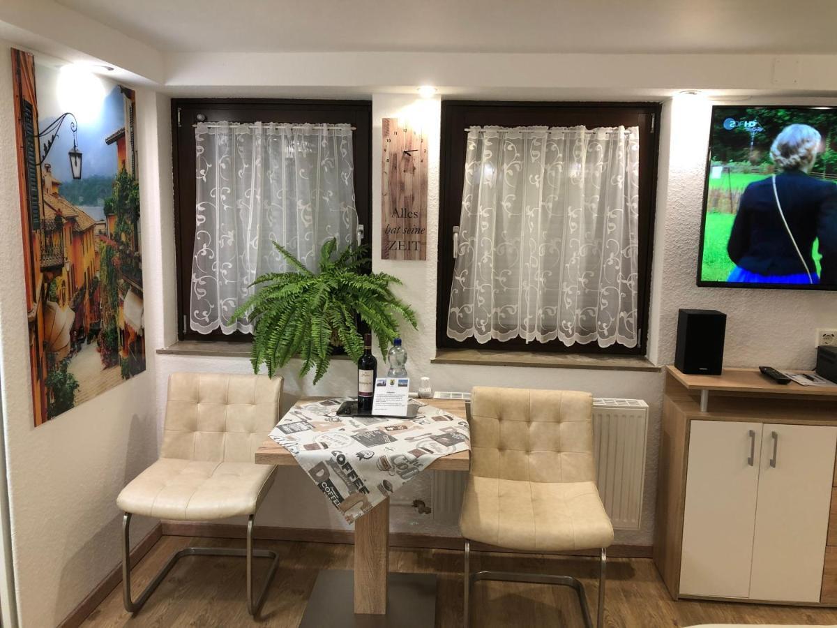 Ferienwohnung Apartment Dettum Mit Eigenem Bad, Kochnische Und Wintergarten Zewnętrze zdjęcie